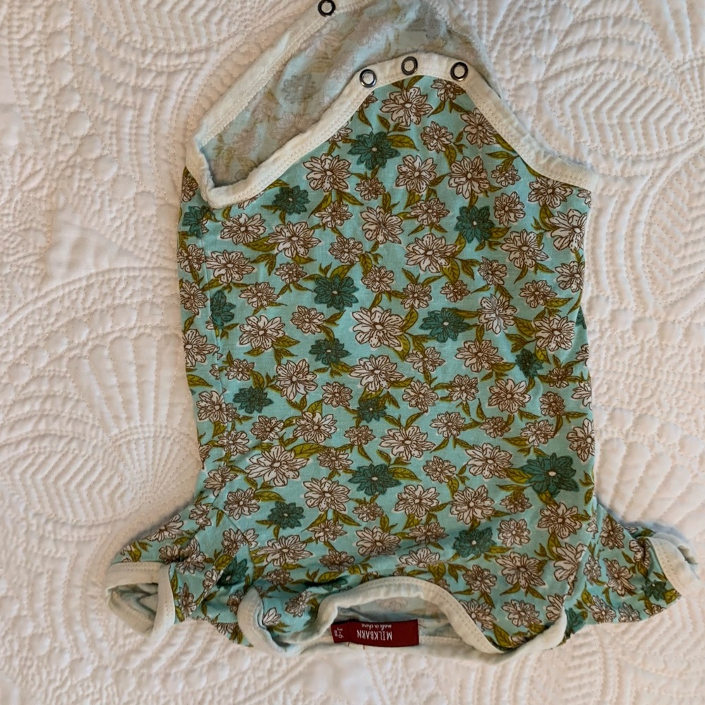 Milkbarn onesie